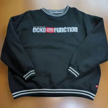ECKO FUNCTION 블랙 맨투맨 L 사이즈