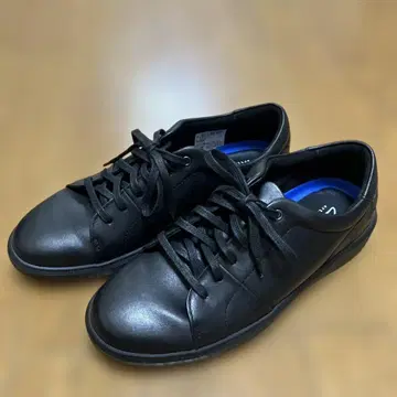 Clarks artisan 블랙 가죽 스니커즈 UK 7 25cm