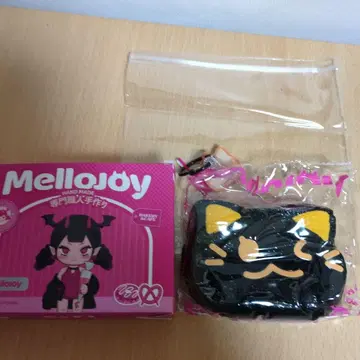 Mellojoy 스퀴즈 구구 토스트 검은 고양이