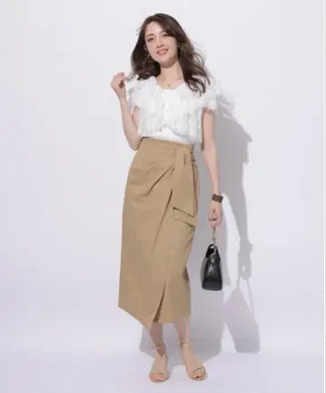 미사용 새상품 아푸와이저 리셰 스커트