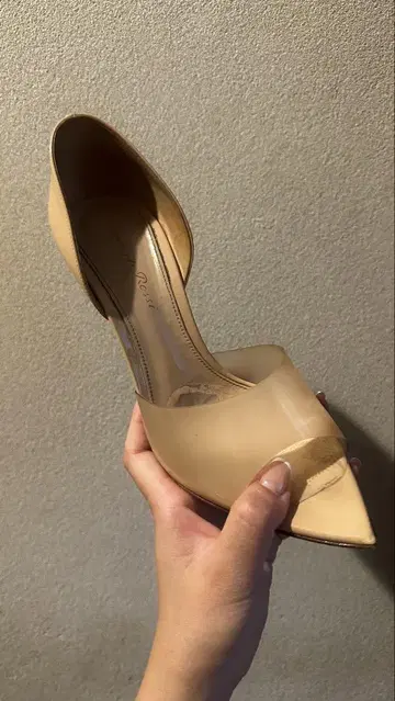 Gianvito Rossi 베이지 하이힐