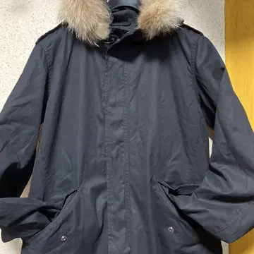 블랙 퍼 모즈 코트