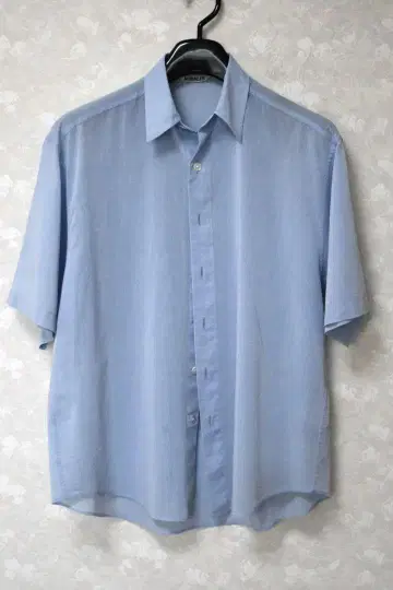 24SS AURALEE ORGANDY HALF SLEEVED SHIRT