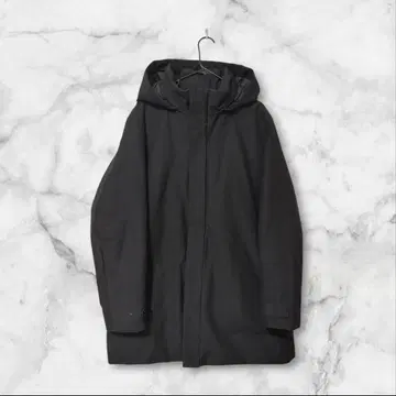 유니클로 하이브리드 다운 코트 블랙 XL