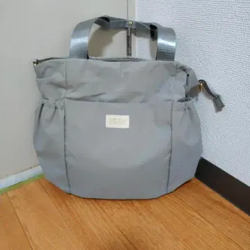 레가토 라르고의 가벼운 토트백 (숄더 없음)