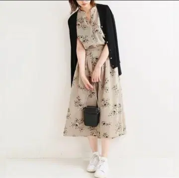 이에나 IENA 빈티지 플라워 스트라이프 플라워 원피스 베이지