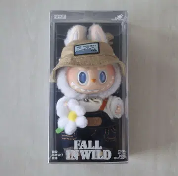 라부부 '폴 인 와일드' / LABUBU FALL IN WILD