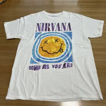 NIRVANA 스마일리 페이스 티셔츠 L 사이즈