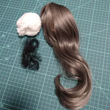 인형 가발 그레이