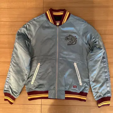 오니츠카타이거 스카잔