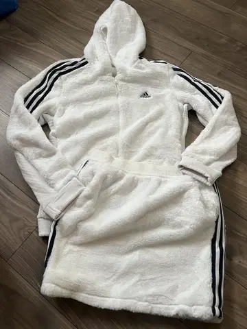 adidas 후드 부착 자켓 L 사이즈 화이트 셋업