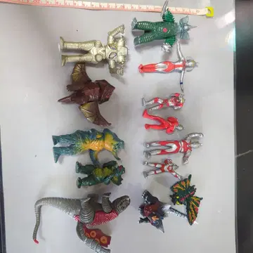 울트라맨 피규어 세트