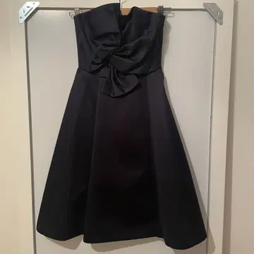 미사용 택 포함 H&M 튜브탑 드레스 뷔스티에 드레스 드레스 새틴