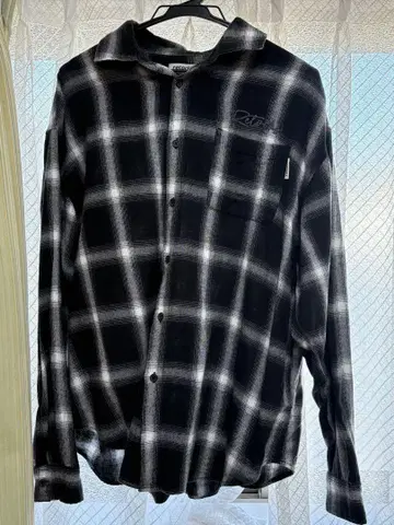 옴브레 체크 셔츠