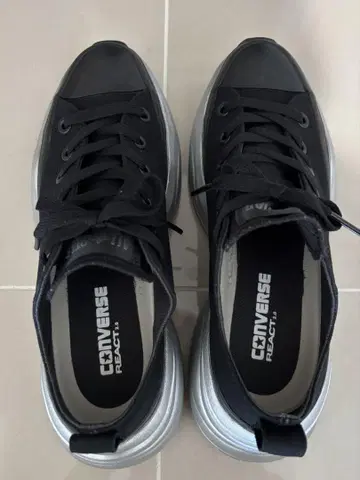 Converse REACT 블랙/실버 스니커즈