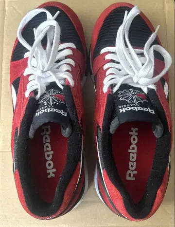 Reebok gl6000 스니커즈
