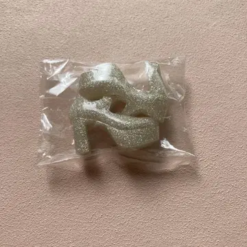 체리 실버 라메 신발