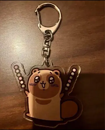 너구리와 여우 너구리야마 카페 한정판 아크릴 키링 너구리 미사용 새상품