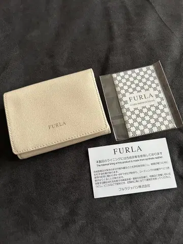 FURLA 3단 폴더형 지갑