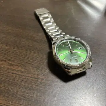 CASIO 빈티지 손목시계 그린 다이얼 데이트 저스트풍