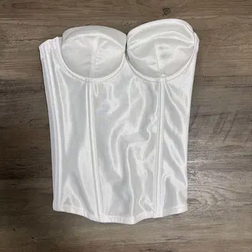 화이트 브라이덜 이너 C70 SA011