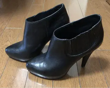 ASH 블랙 가죽 스틸레토 부티