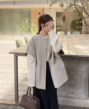 베이지 노카라 베스트 프론트 지퍼