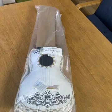 리멤버 미 미겔 기타 쿠션 미개봉 새상품