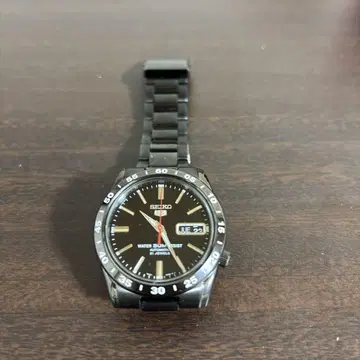 손목시계 SEIKO5 블랙