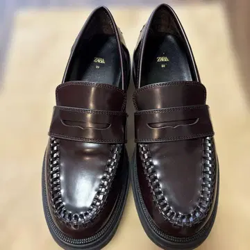 ZARA 통굽 로퍼 보르도 사이즈 39