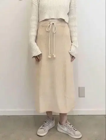 baserange douglas skirt