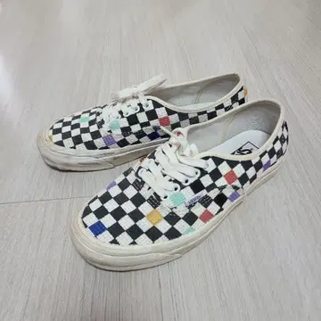 VANS 체커보드 스니커즈