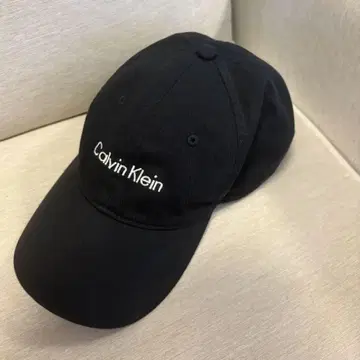 Calvin Klein 캘빈클라인 블랙 캡