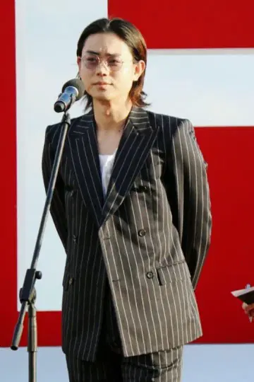 스다 마사키 착용 리틀빅 20ss 스트라이프 셋업