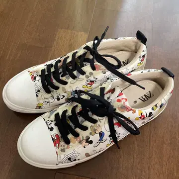Disney 디즈니 ZARA 미키마우스 스니커즈