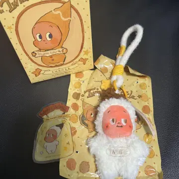 Twinkle Twinkle 봉제 인형 펜던트 Sweet Cream