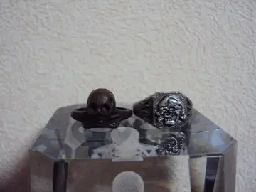 [ 2개 ] 빈티지 스컬 금속제 TOY 반지 18호 정도 해골 골