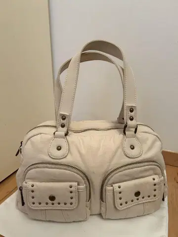 라구아 제무 x 아토모스 핑크 백 아이보리