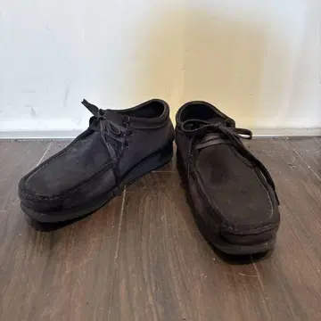 Clarks Wallabee 2 Black Suede 클락스 왈라비