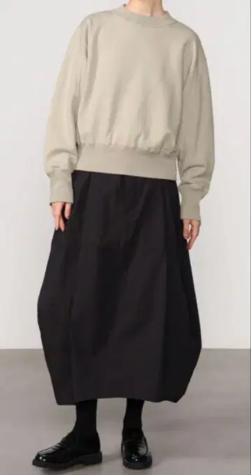 UNFIL 빈티지 코튼 플리스 크롭 스웨트 셔츠 베이지