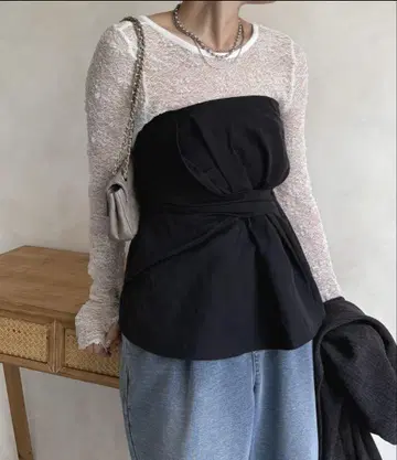 [ 새상품급 ] 두두 아시메 턱 뷔스티에 블랙 프리 사이즈