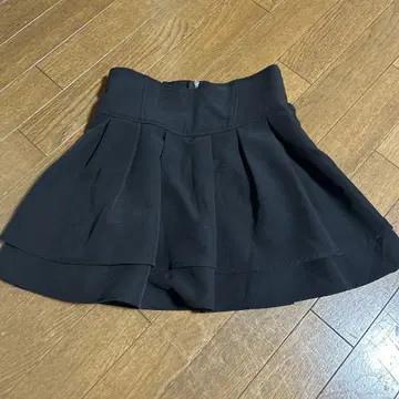 michelle macaron 미쉐마카 블랙 슬림 레그 스커트 S