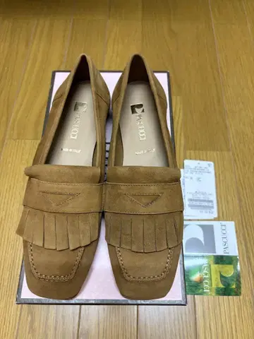 이에나 이번 시즌 파스쿠치 PASCUCCI 로퍼