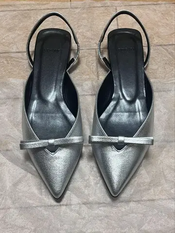 UNITED ARROWS 유나이티드 애로우즈 펌프스