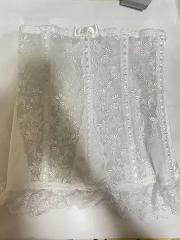 화이트 브라이덜 이너