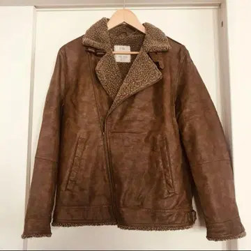 새상품급 ZARA BOYS 브라운 보아 안감 페이크 가죽 자켓