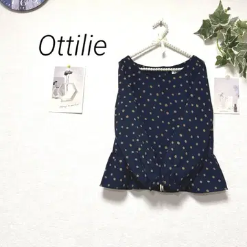 10258 Ottilie 오 도트 무늬 페플럼 상의 티셔츠
