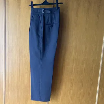 UNITEDARROWS 짙은 브라운 팬츠 사이즈 36