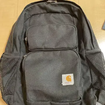 Carhartt 블랙 백팩