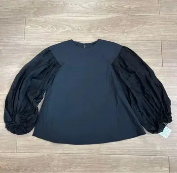 MARGAUX VINTAGE 마르고 빈티지 블라우스